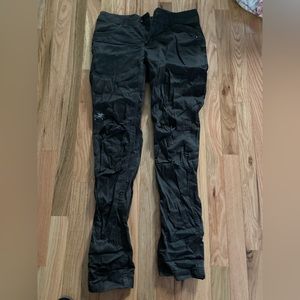 ARCTERYX WOMENS CANVAS PANT SIZE 0
